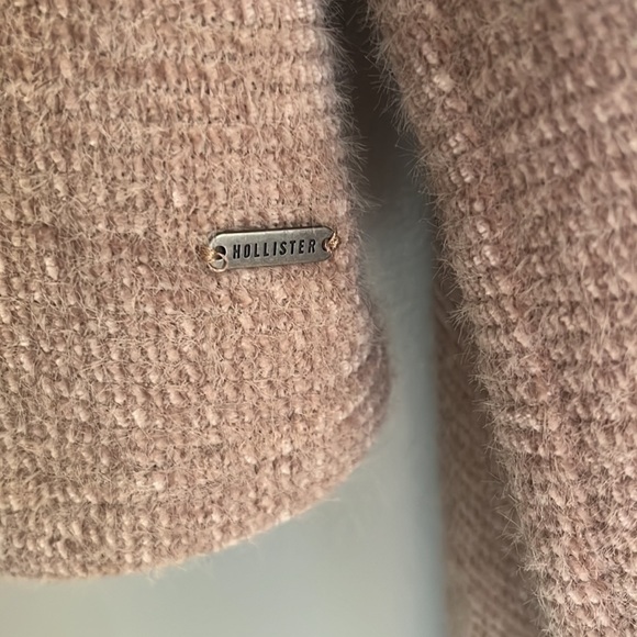 Hollister Two Tone Long Sleeve - Picture 4 of 6